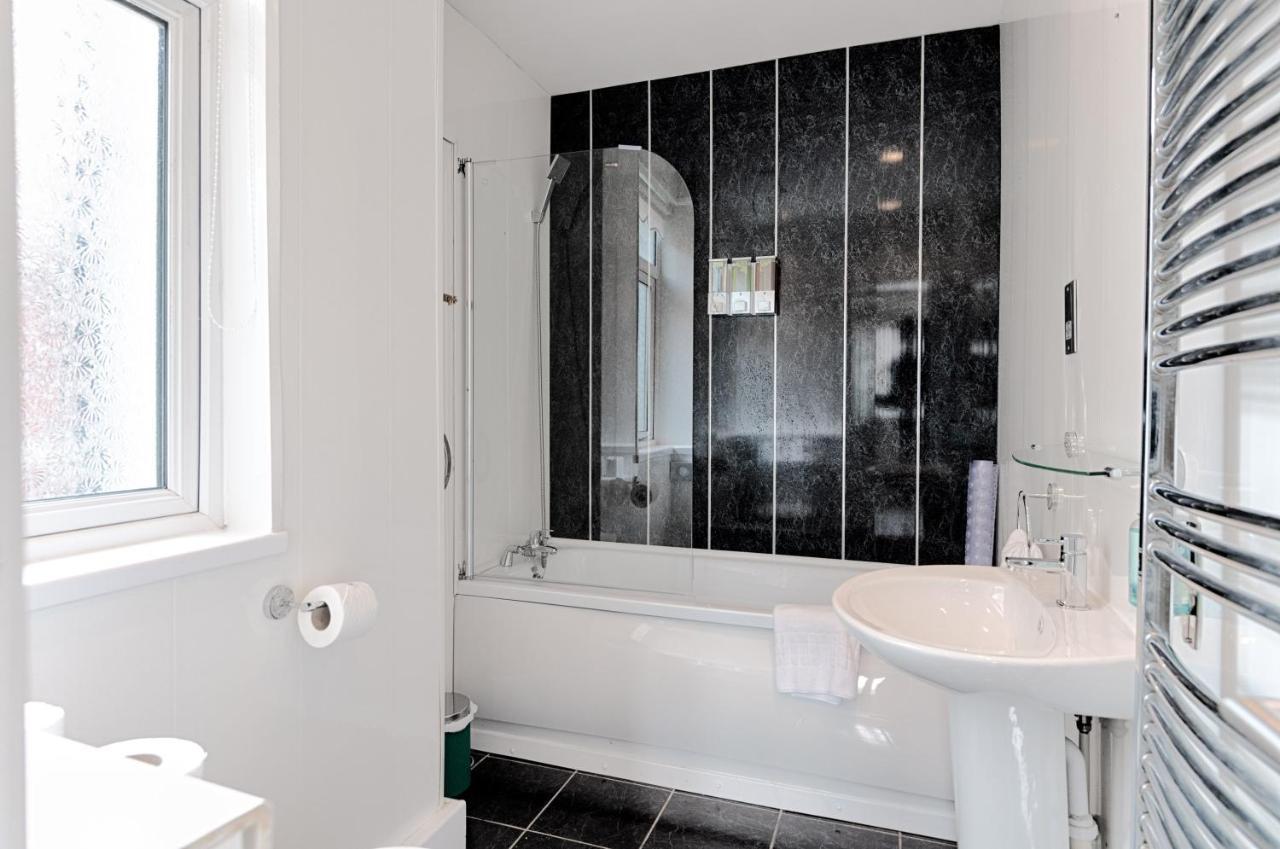 Make This Your Base! Tv In Every Bedroom! Merthyr Tydfil Exteriér fotografie