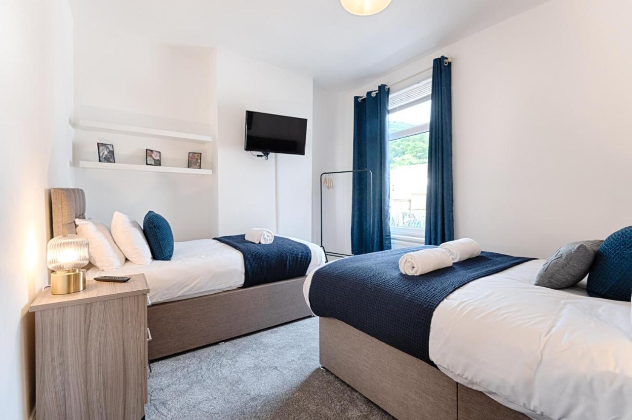 Make This Your Base! Tv In Every Bedroom! Merthyr Tydfil Exteriér fotografie