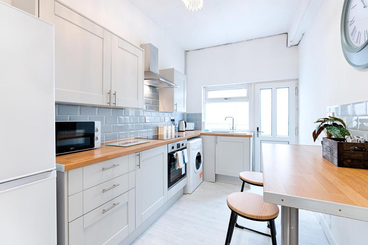 Make This Your Base! Tv In Every Bedroom! Merthyr Tydfil Exteriér fotografie